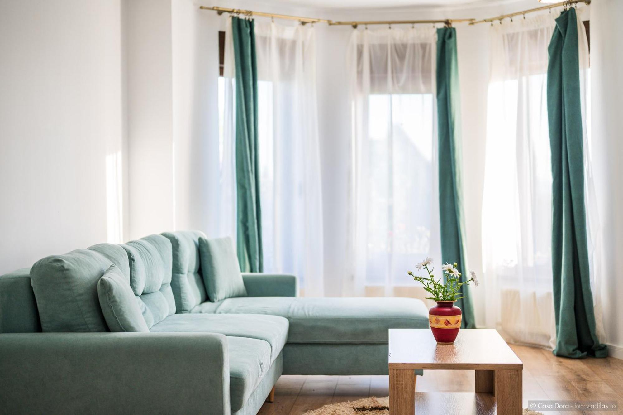 Hotel Casa Dora Suczawa Zewnętrze zdjęcie
