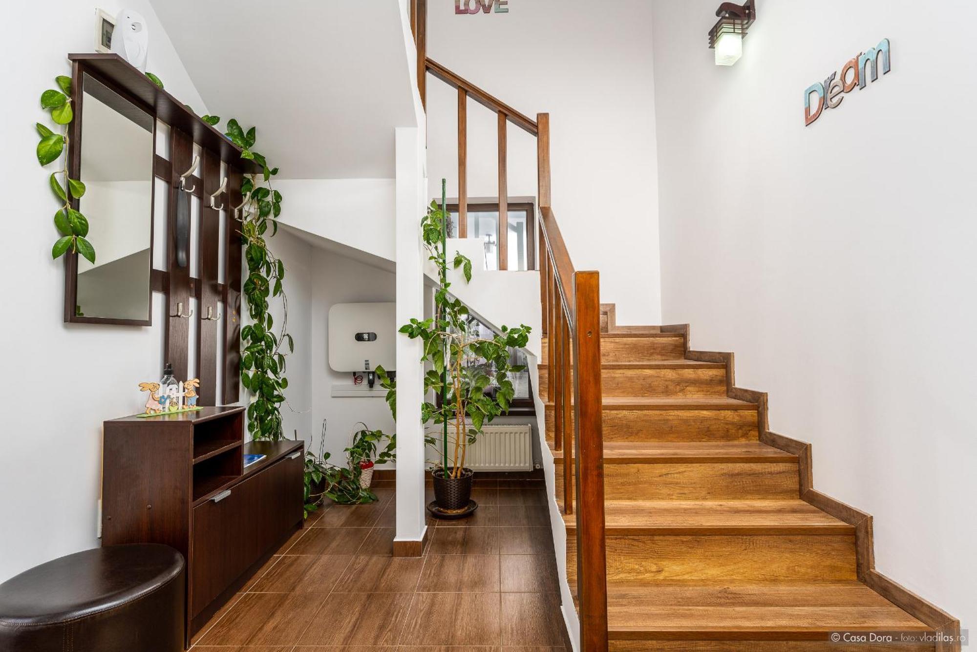 Hotel Casa Dora Suczawa Zewnętrze zdjęcie