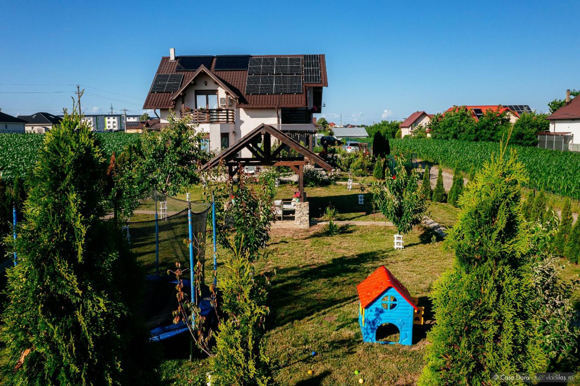 Hotel Casa Dora Suczawa Zewnętrze zdjęcie